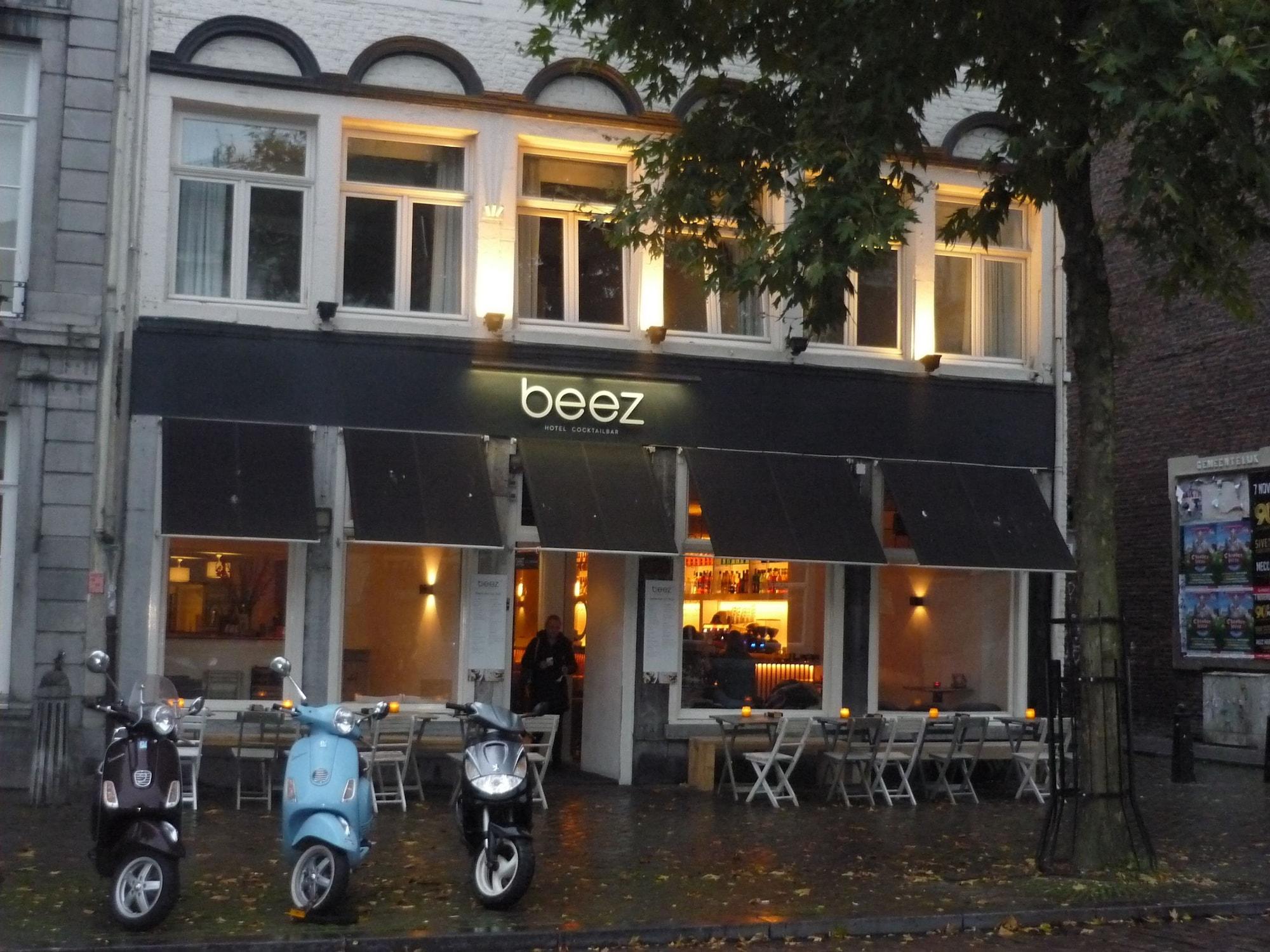 Hotel Beez มาสทริชท์ ภายนอก รูปภาพ