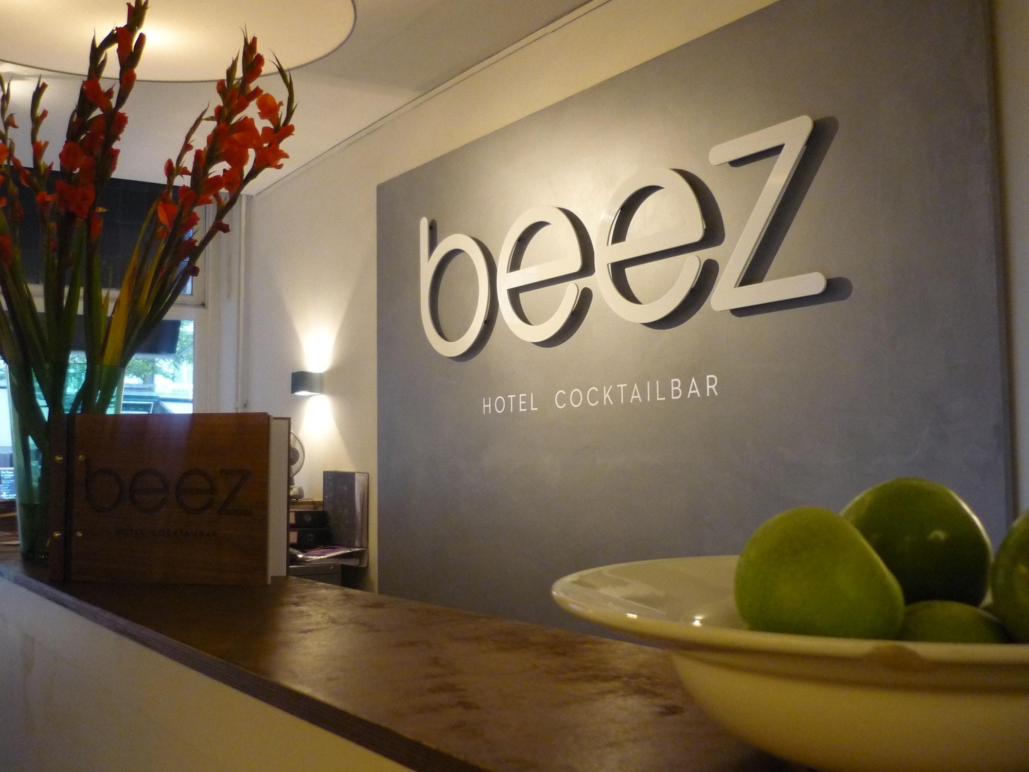 Hotel Beez มาสทริชท์ ภายนอก รูปภาพ