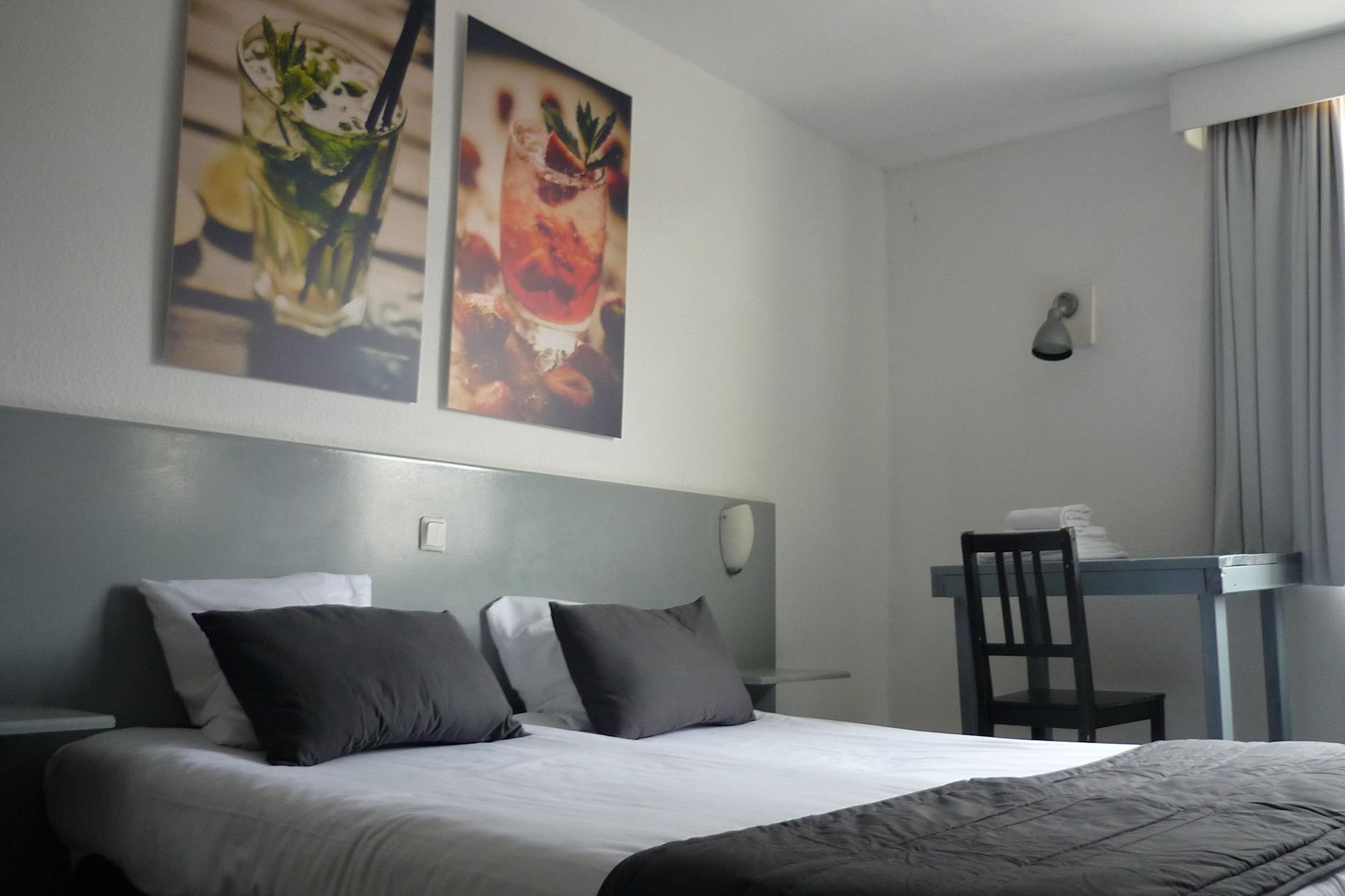 Hotel Beez มาสทริชท์ ภายนอก รูปภาพ