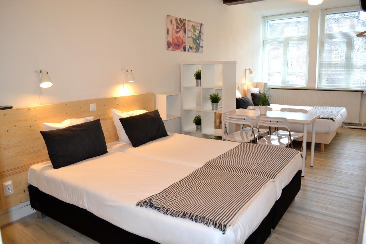 Hotel Beez มาสทริชท์ ภายนอก รูปภาพ